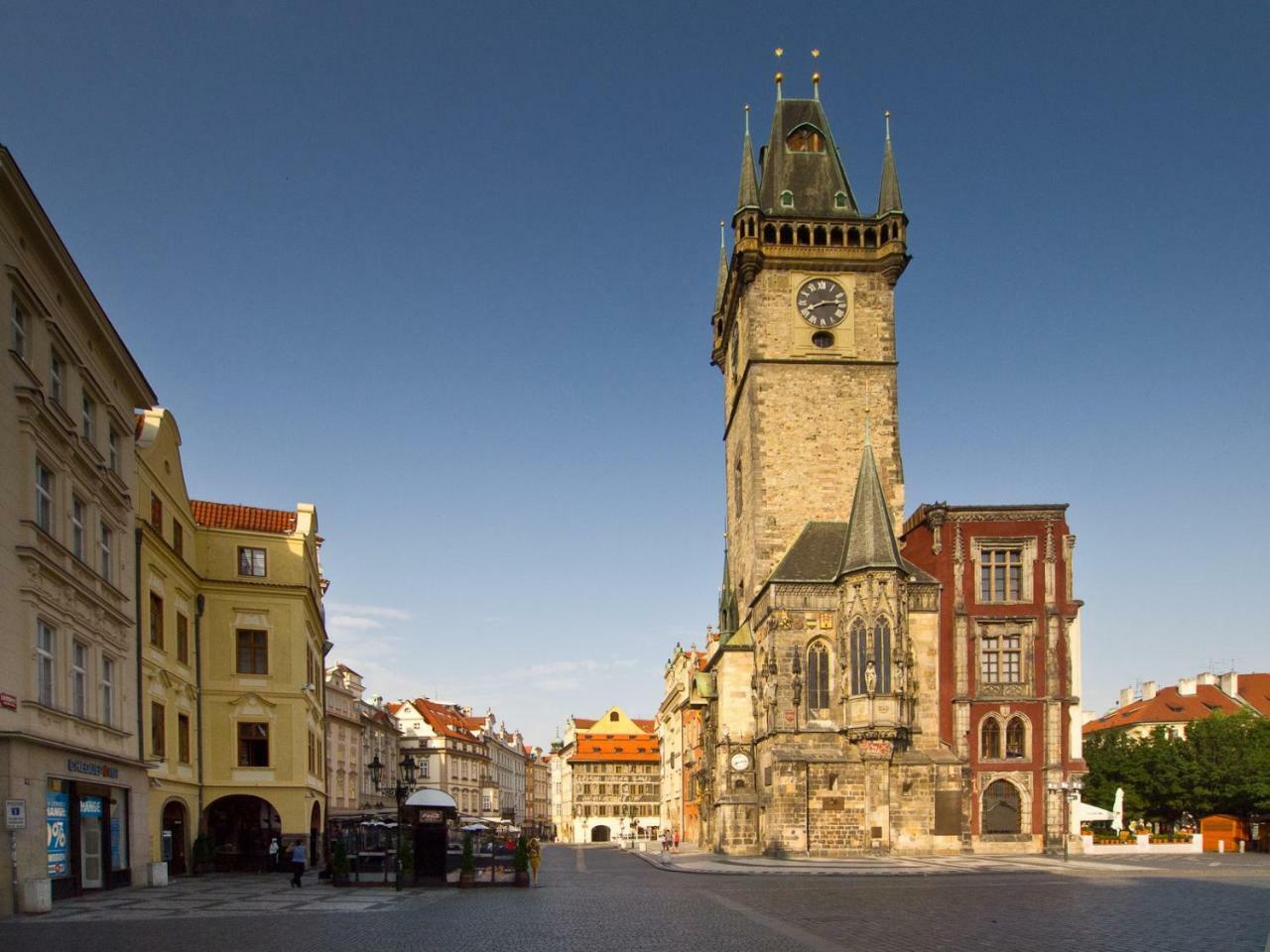 Next To Old Town Square By Rentego Prag