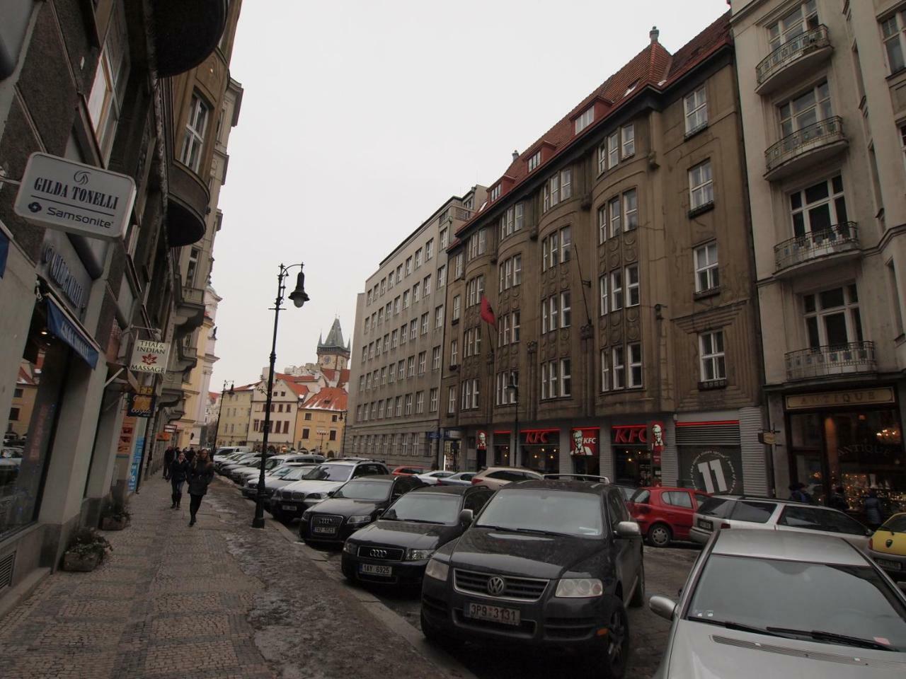 Next To Old Town Square By Rentego *