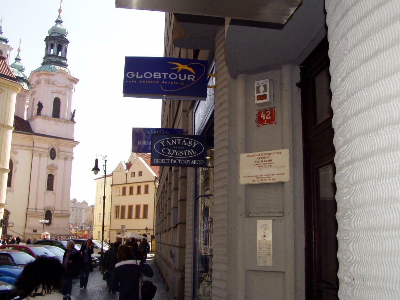 Apartment Next To Old Town Square By Rentego