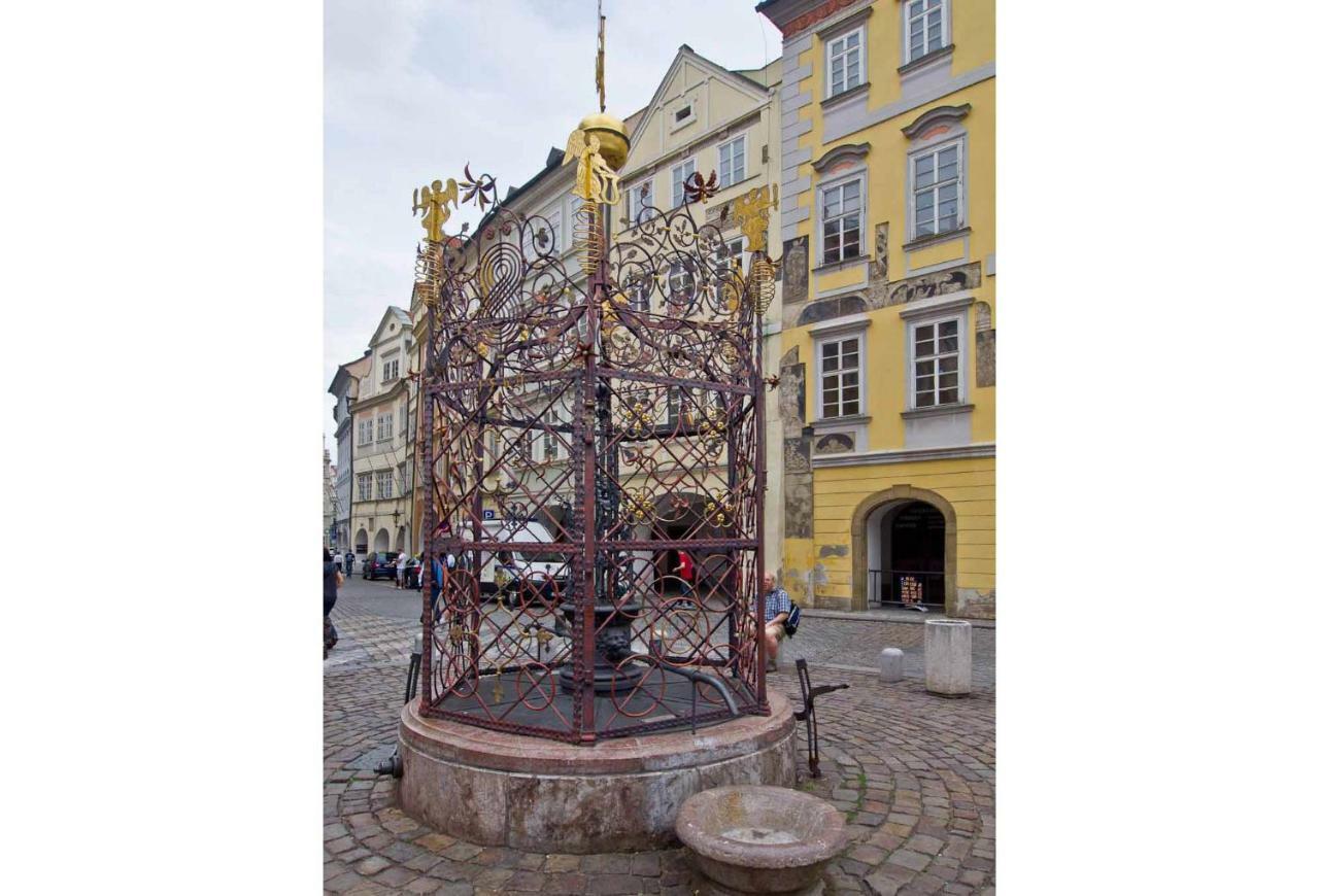Next To Old Town Square By Rentego Praga